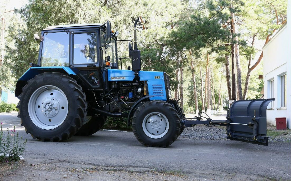 Новый Отвал Отвал коммунальный ко-7 для трактора мтз бабочка: фото 21