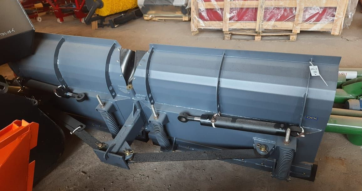 Новый Отвал Отвал коммунальный ко-7 для трактора мтз бабочка: фото 7