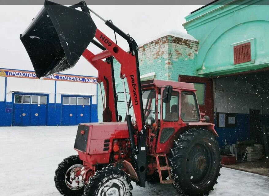Погрузчик фронтальный универсальный стс-8 - Фронтальный погрузчик для трактора: фото 2 Погрузчик фронтальный универсальный стс-8 - Фронтальный погрузчик для трактора: фото 2
