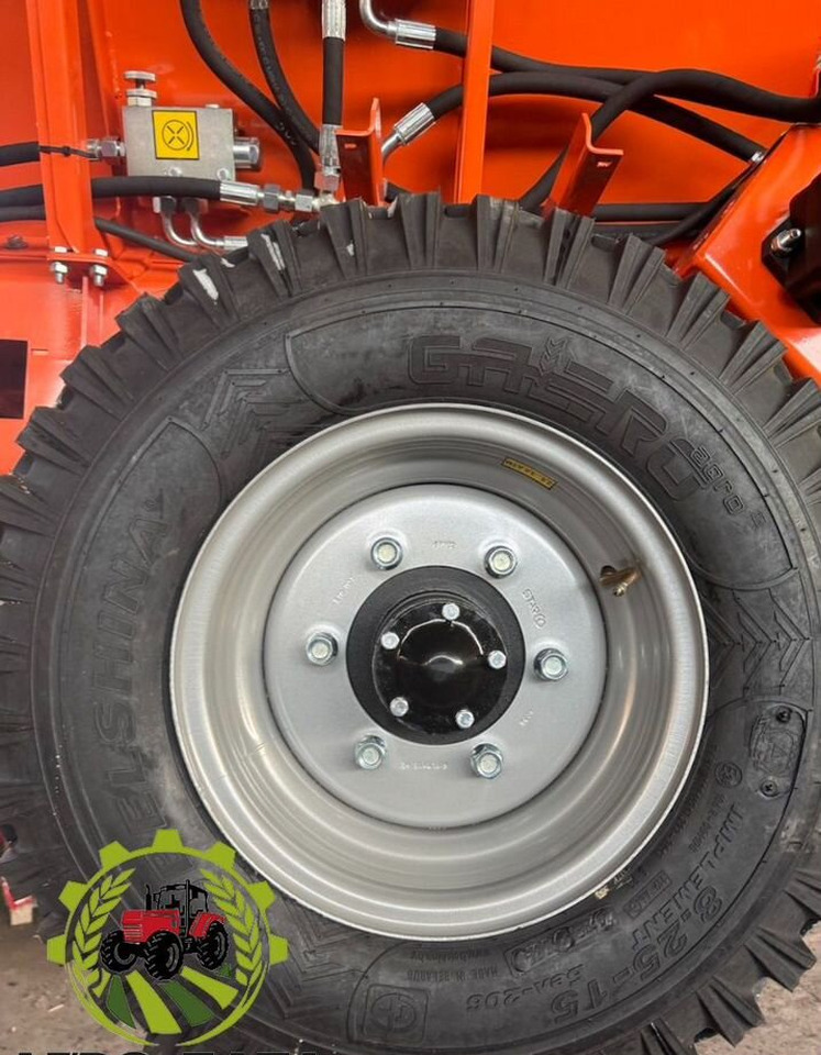 Прицепной пескоразбрасыватель на трактор А415 - Разбрасыватель песка/ Соли: фото 5 Прицепной пескоразбрасыватель на трактор А415 - Разбрасыватель песка/ Соли: фото 5