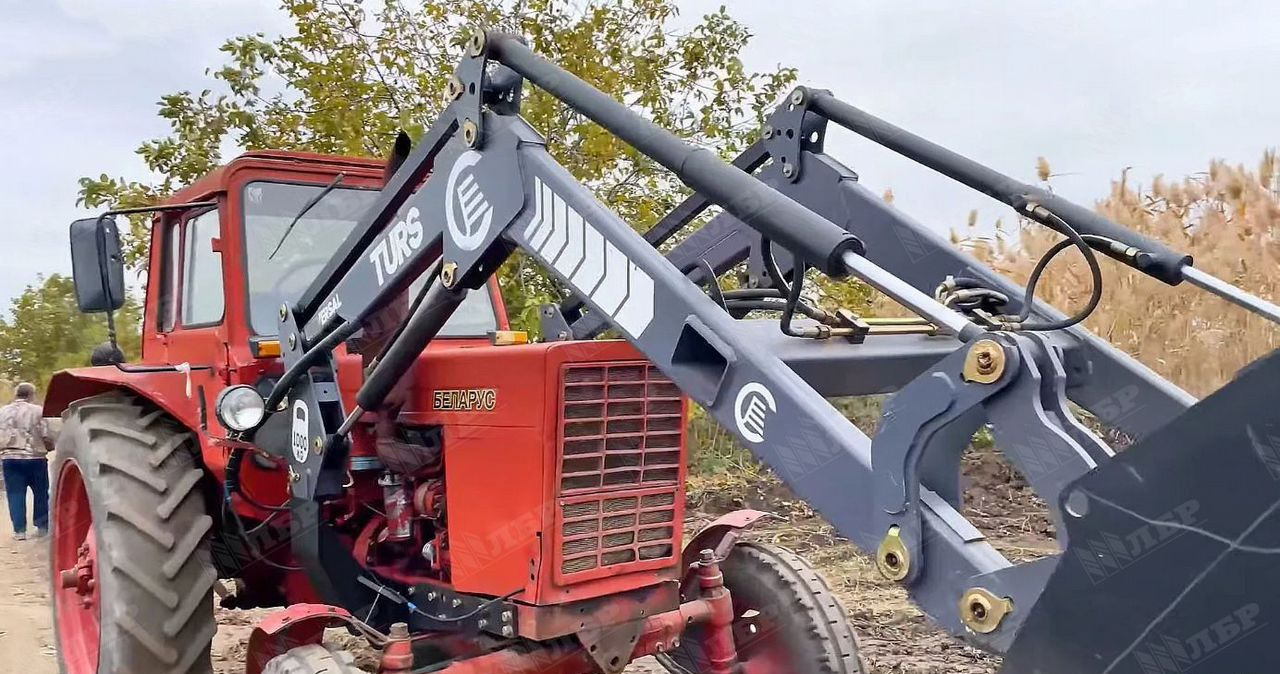 Сальсксельмаш ТУРС-1000У-0 - Фронтальный погрузчик для трактора: фото 3 Сальсксельмаш ТУРС-1000У-0 - Фронтальный погрузчик для трактора: фото 3