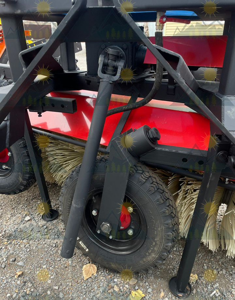 Щетка коммунальная с поливом - Щетка: фото 2 Щетка коммунальная с поливом - Щетка: фото 2