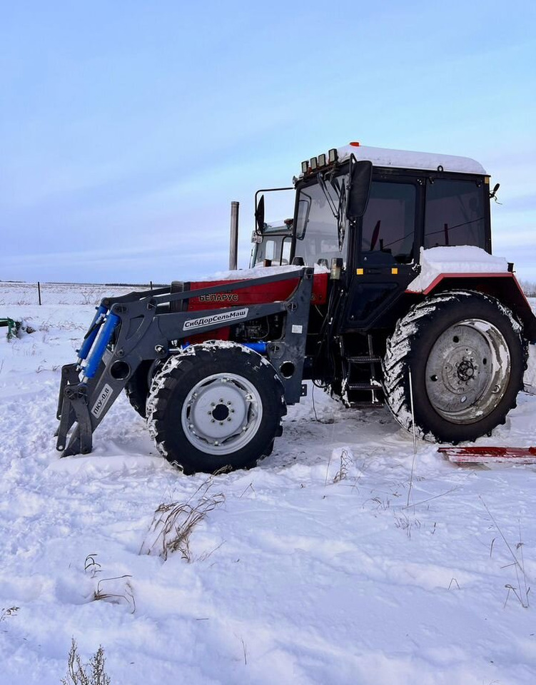 СибДорСельМаш ПКУ-0,8 - Фронтальный погрузчик для трактора: фото 1 СибДорСельМаш ПКУ-0,8 - Фронтальный погрузчик для трактора: фото 1