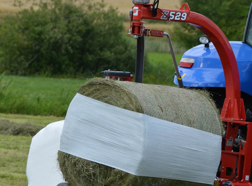 Техника для сенозаготовки Стрейч-плёнка для сенажа MF Silage Wrap STANDART 750мм: фото 6