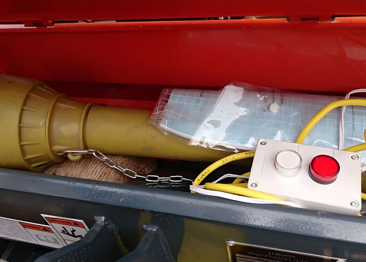 УРАЛЕЦ 0850 - Пресс-подборщик рулонный: фото 3 УРАЛЕЦ 0850 - Пресс-подборщик рулонный: фото 3