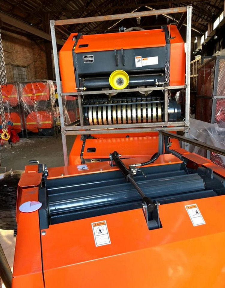 УРАЛЕЦ 0850 - Пресс-подборщик рулонный: фото 3 УРАЛЕЦ 0850 - Пресс-подборщик рулонный: фото 3