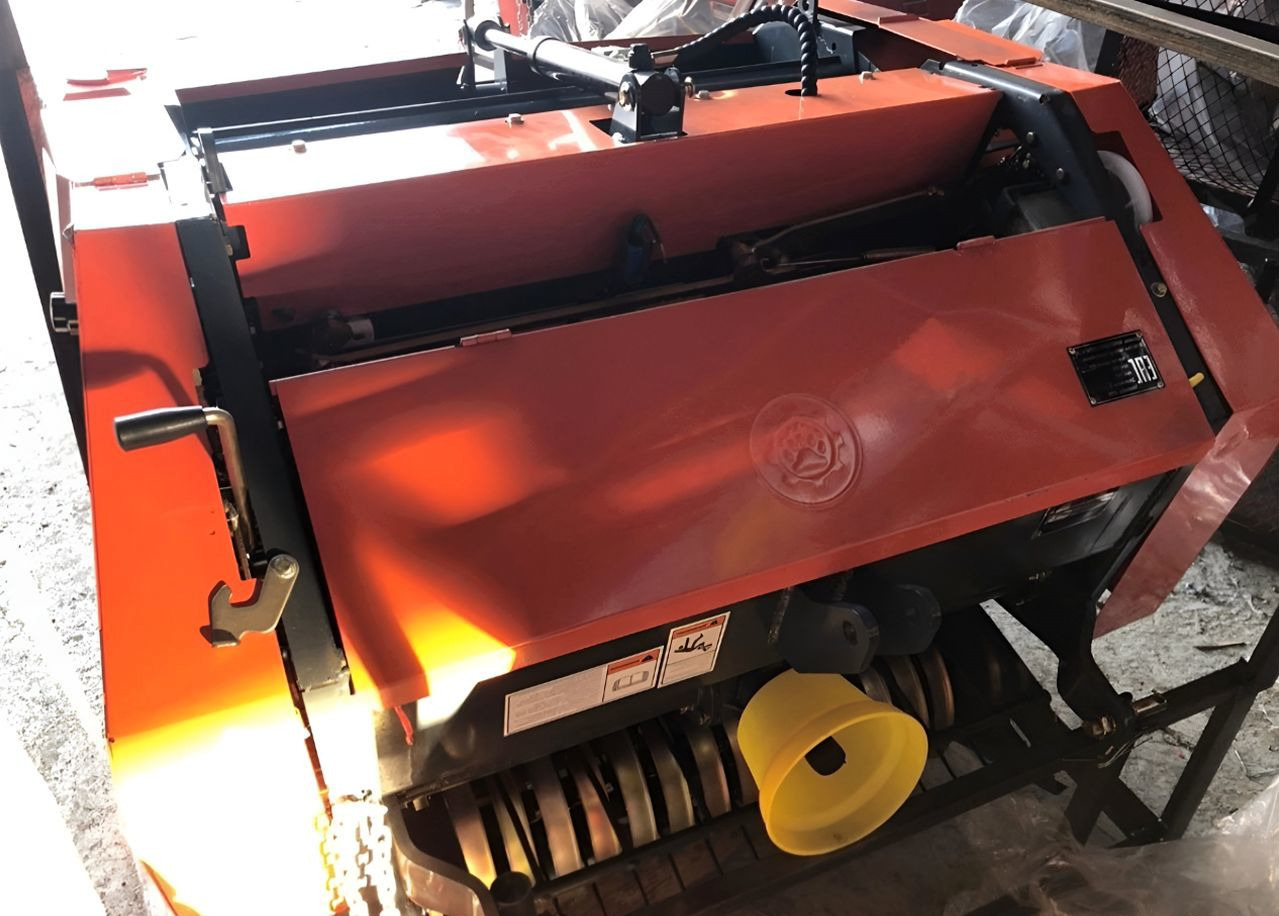 УРАЛЕЦ 0850 - Пресс-подборщик рулонный: фото 5 УРАЛЕЦ 0850 - Пресс-подборщик рулонный: фото 5