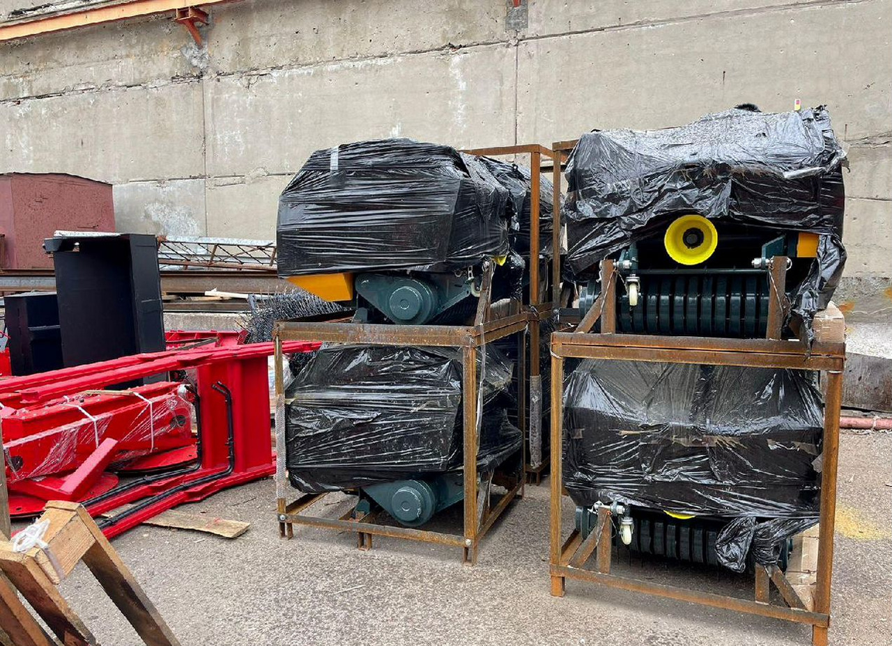 УРАЛЕЦ 0850 - Пресс-подборщик рулонный: фото 2 УРАЛЕЦ 0850 - Пресс-подборщик рулонный: фото 2