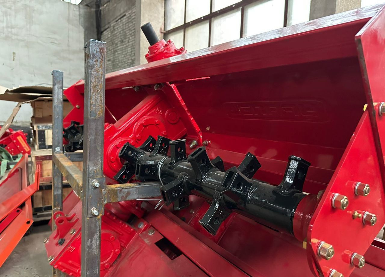 УРАЛЕЦ 1GQN-160 - Почвофреза: фото 3 УРАЛЕЦ 1GQN-160 - Почвофреза: фото 3