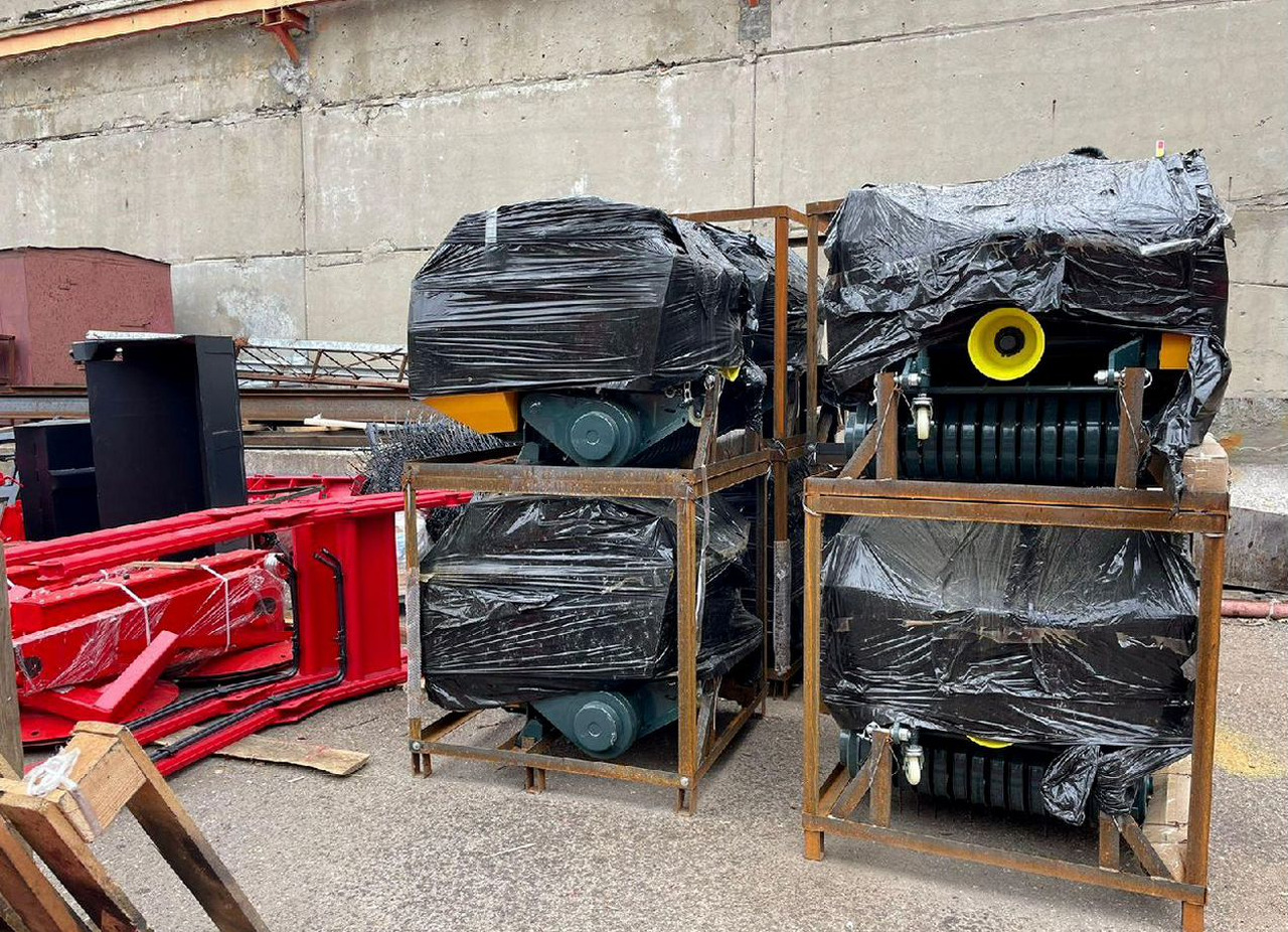 Новый Пресс-подборщик рулонный УРАЛЕЦ 870: фото 8 Новый Пресс-подборщик рулонный УРАЛЕЦ 870: фото 8