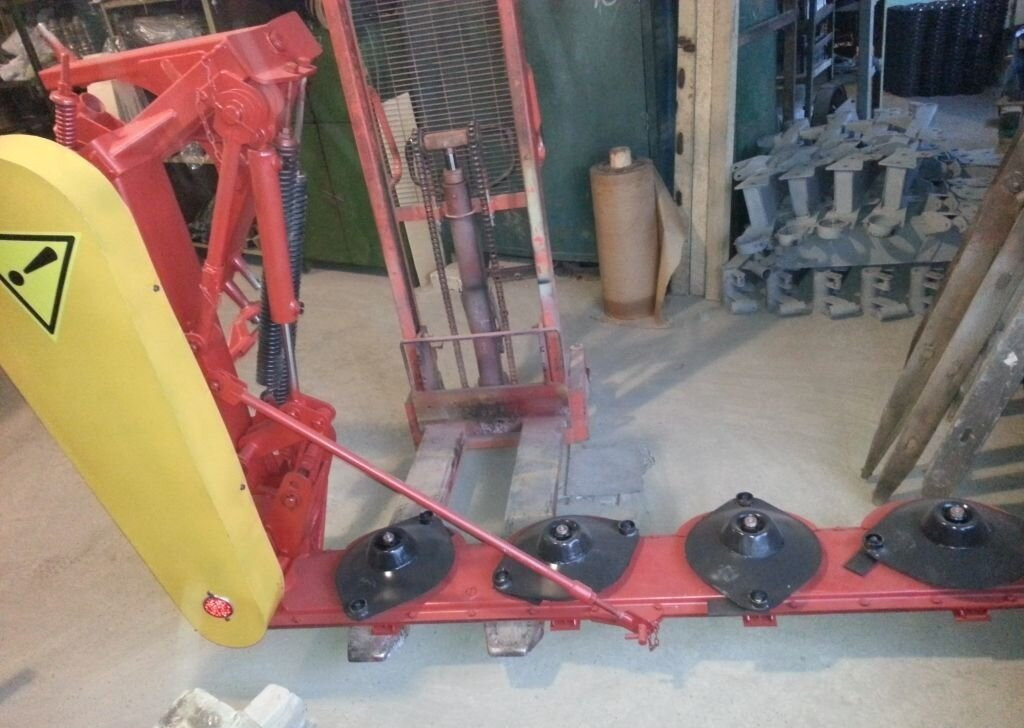 Новый Косилка WIRAX Косилка роторная навесная крн 2.1;2,4;2,6, 2026: фото 10 Новый Косилка WIRAX Косилка роторная навесная крн 2.1;2,4;2,6, 2026: фото 10