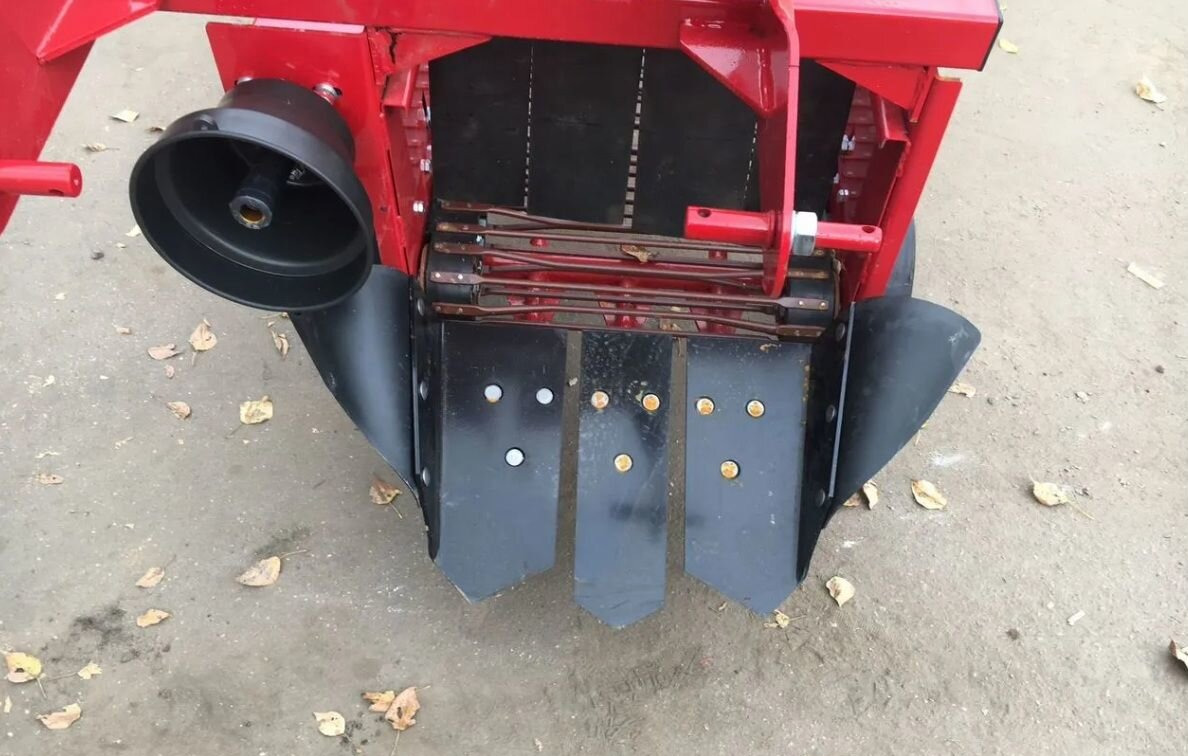 Wirax ZK-1 - Картофелеуборочный комбайн: фото 5 Wirax ZK-1 - Картофелеуборочный комбайн: фото 5