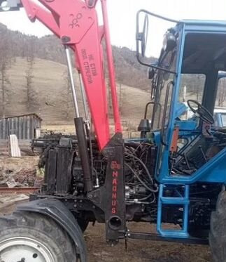 Фронтальный погрузчик для трактора ЮрМашТрио ПГУ-0.8: фото 12 Фронтальный погрузчик для трактора ЮрМашТрио ПГУ-0.8: фото 12