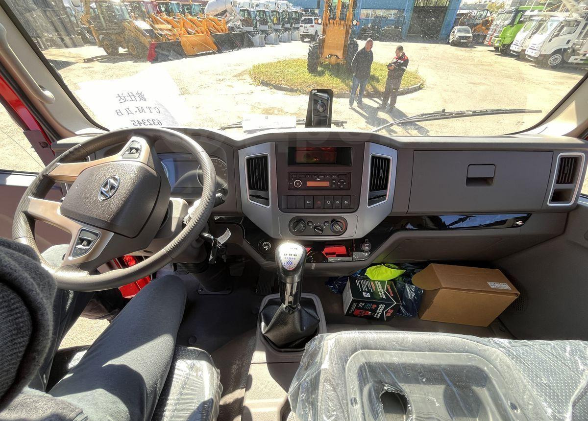 Новый Самосвал Hyundai Xcient: фото 30