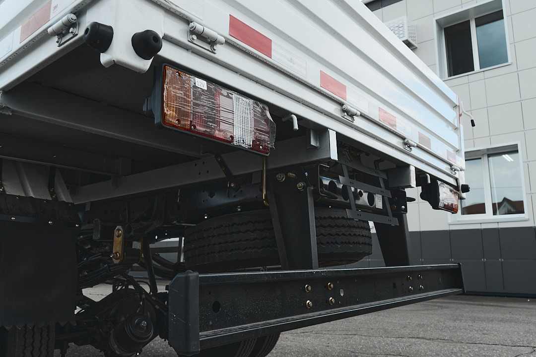 Новый Бортовой грузовик/ Платформа ISUZU Бортовой грузовик ISUZU 4x4 дв 96Kw гп 2т кузов 4205x2100x400 под категорию В.: фото 14 Новый Бортовой грузовик/ Платформа ISUZU Бортовой грузовик ISUZU 4x4 дв 96Kw гп 2т кузов 4205x2100x400 под категорию В.: фото 14