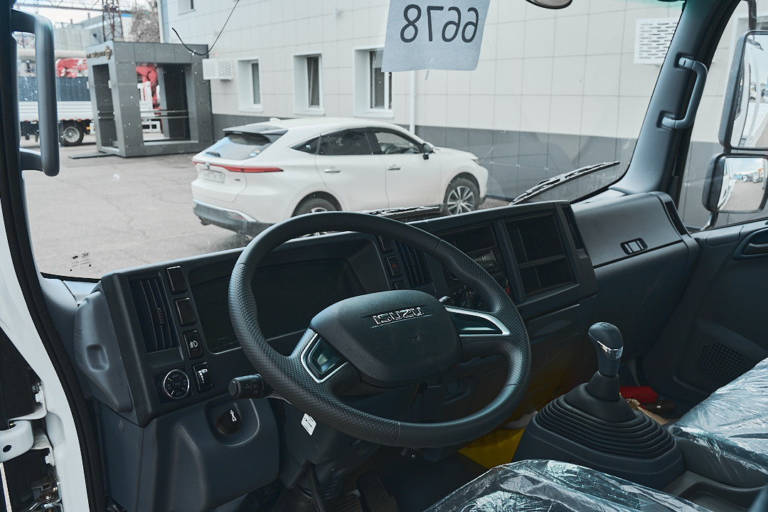 Новый Бортовой грузовик/ Платформа ISUZU Бортовой грузовик ISUZU 4x4 дв 96Kw гп 2т кузов 4205x2100x400 под категорию В.: фото 16 Новый Бортовой грузовик/ Платформа ISUZU Бортовой грузовик ISUZU 4x4 дв 96Kw гп 2т кузов 4205x2100x400 под категорию В.: фото 16