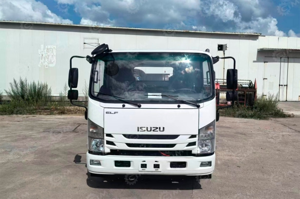 ISUZU Эвакуатор на шасси ISUZU 4x2 дв 138kw гп 5т сдвижная платформа на 3 стороны 5,6м, лебёдка 5т (на рельсах) - Эвакуатор: фото 2 ISUZU Эвакуатор на шасси ISUZU 4x2 дв 138kw гп 5т сдвижная платформа на 3 стороны 5,6м, лебёдка 5т (на рельсах) - Эвакуатор: фото 2