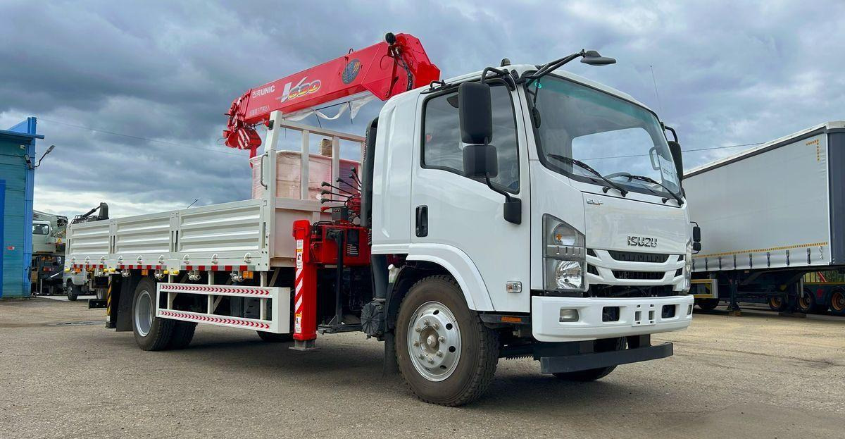 Isuzu Elf - Автоманипулятор: фото 2 Isuzu Elf - Автоманипулятор: фото 2