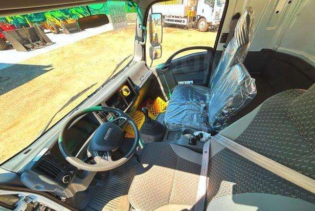 Isuzu Elf - Автоманипулятор: фото 3 Isuzu Elf - Автоманипулятор: фото 3