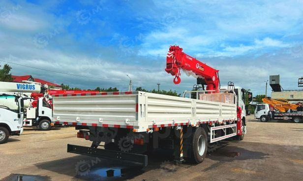 Isuzu Giga - Автоманипулятор: фото 3 Isuzu Giga - Автоманипулятор: фото 3