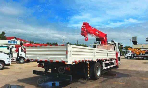 Isuzu Giga - Автоманипулятор: фото 3 Isuzu Giga - Автоманипулятор: фото 3