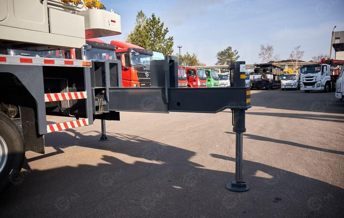 Новый Автокран Isuzu Giga: фото 39