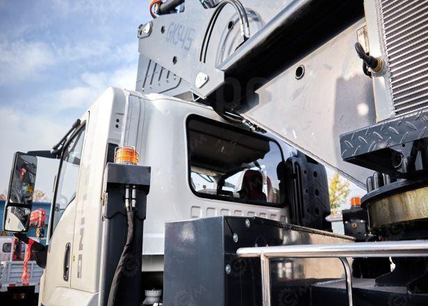 Новый Грузовик с подъемником Isuzu Giga: фото 23