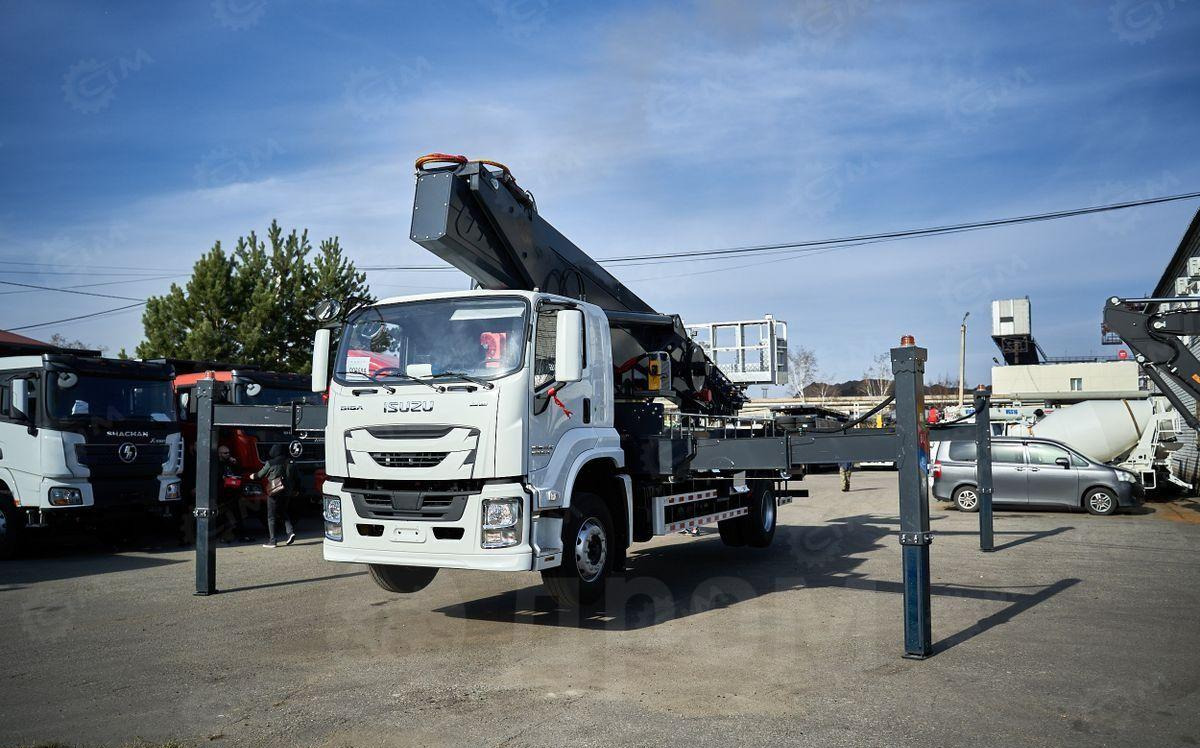 Новый Автовышка Isuzu Giga: фото 10