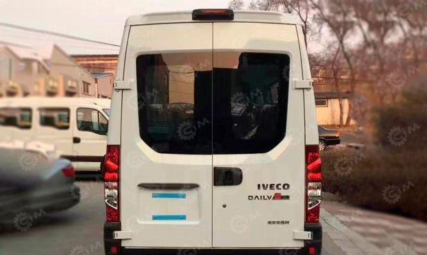 Iveco Daily - Микроавтобус, Городской автобус: фото 5 Iveco Daily - Микроавтобус, Городской автобус: фото 5