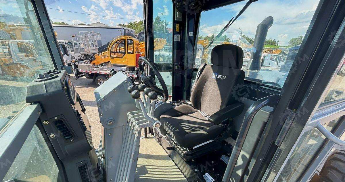 Новый Грейдер SEM 922F AWD: фото 11