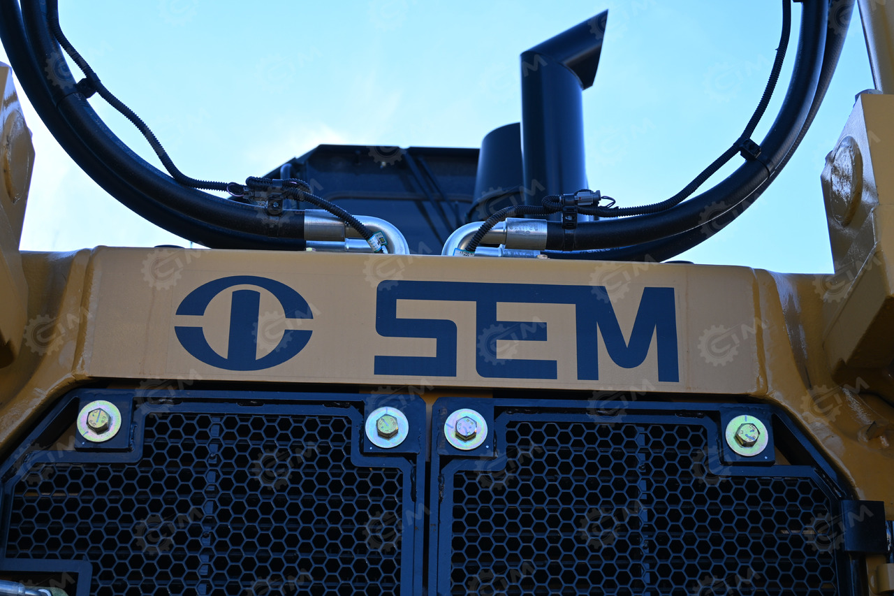 Новый Бульдозер SEM Бульдозер SEM 824F одностоечный рыхлитель, предпусковой подогреватель двигателя, сепаратор: фото 8