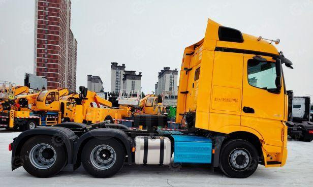 Новый Тягач Mercedes-Benz Actros: фото 11