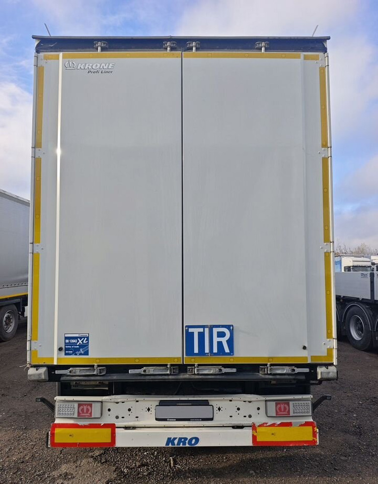 Тентованный полуприцеп Krone SD 27: фото 6
