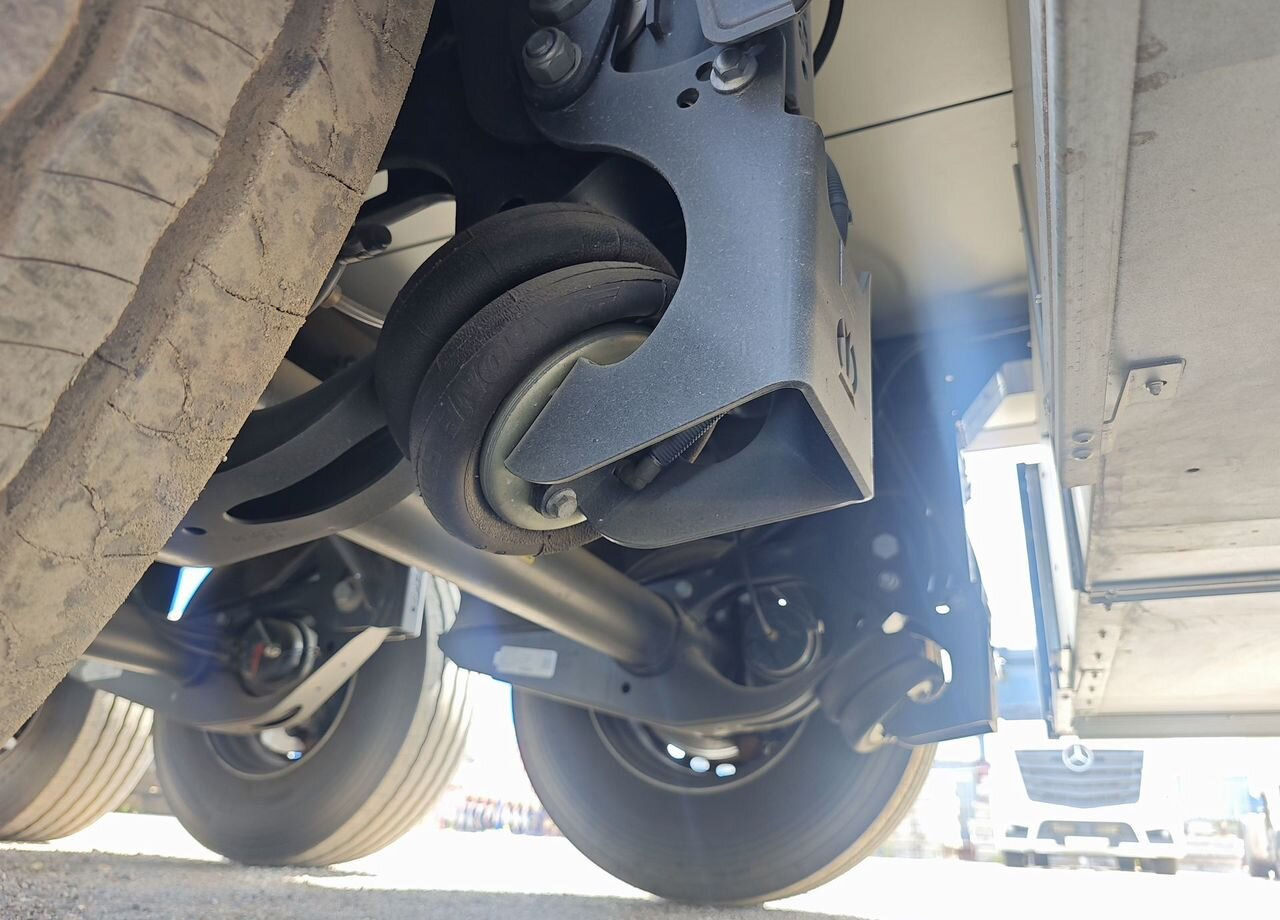 Новый Полуприцеп-рефрижератор Krone SD: фото 13