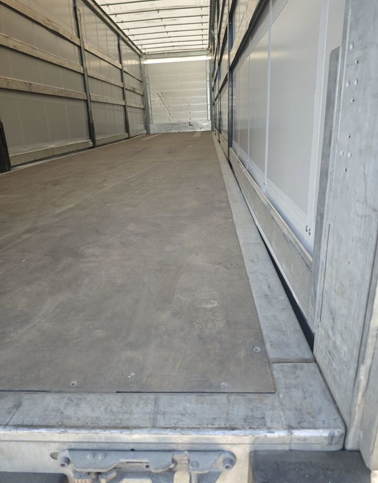 Тентованный полуприцеп Schmitz Cargobull SCS 24/L - 13.62 E B. В: фото 9