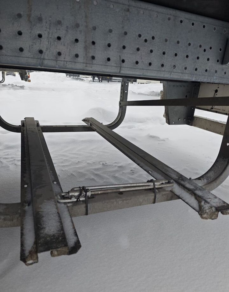 Полуприцеп-рефрижератор Schmitz Cargobull SKO 24 L: фото 12