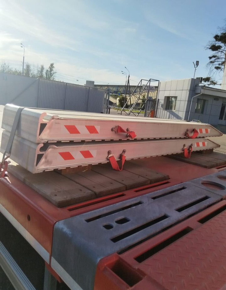 Новый Низкорамный полуприцеп Тверьстроймаш 993941: фото 9