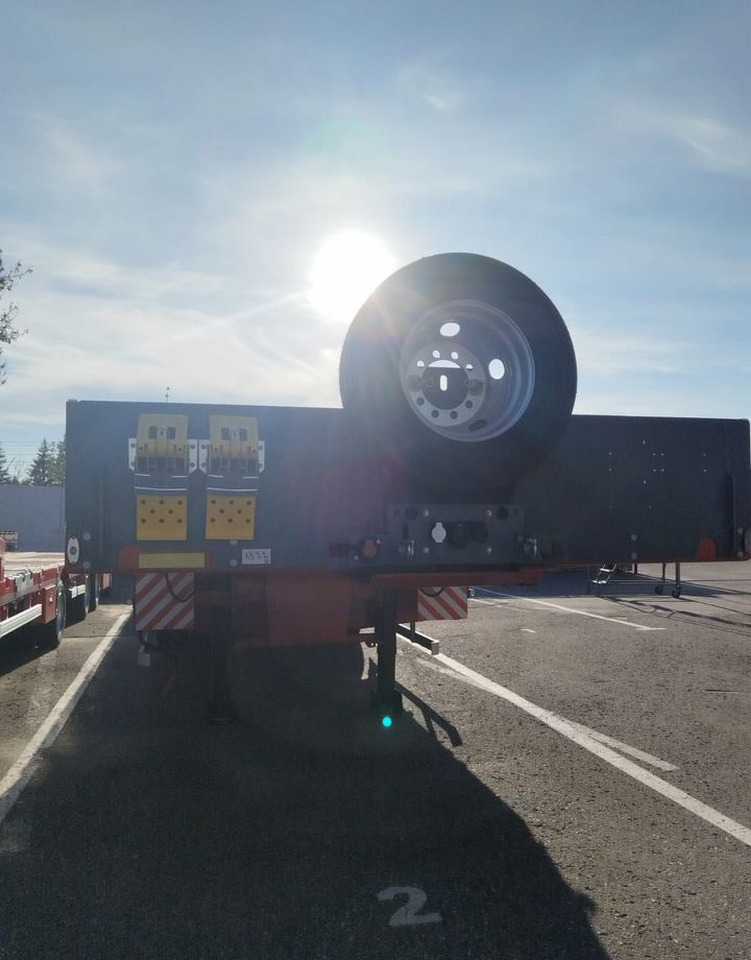 Тверьстроймаш 993941 - Низкорамный полуприцеп: фото 5 Тверьстроймаш 993941 - Низкорамный полуприцеп: фото 5