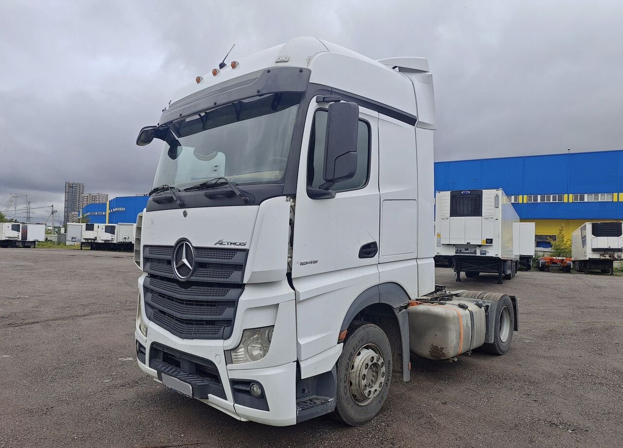 Mercedes-Benz Actros - Тягач: фото 2 Mercedes-Benz Actros - Тягач: фото 2