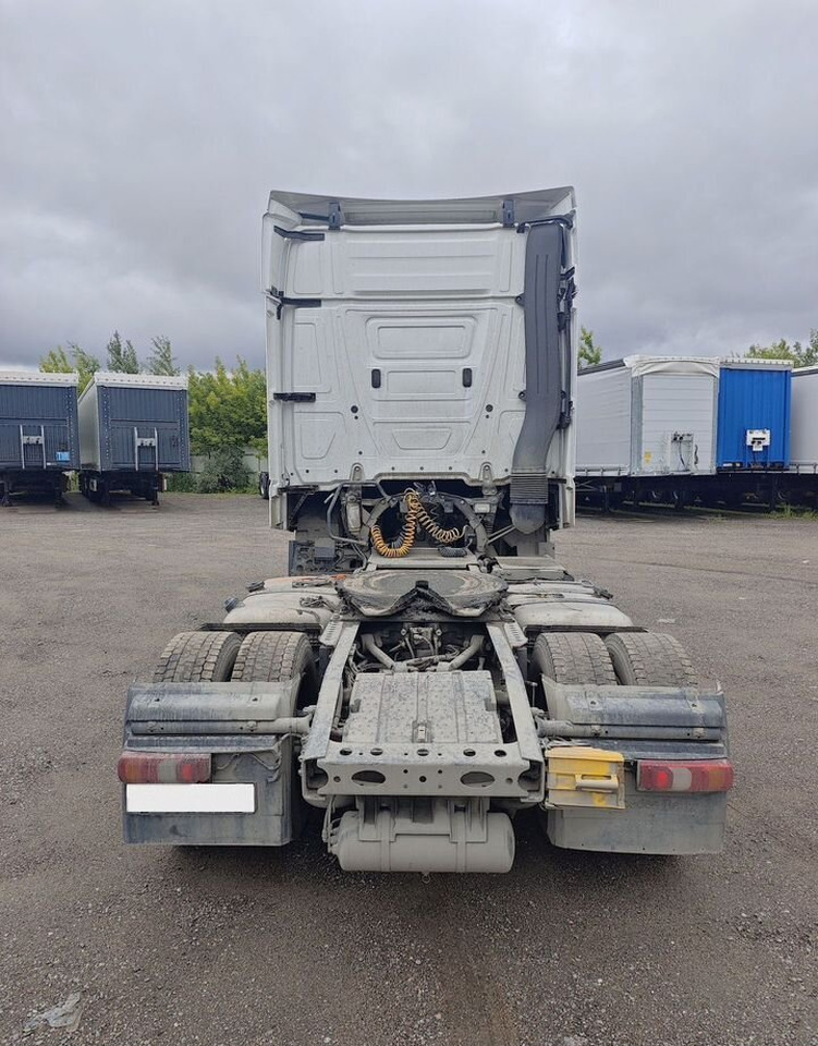 Mercedes-Benz Actros - Тягач: фото 5 Mercedes-Benz Actros - Тягач: фото 5