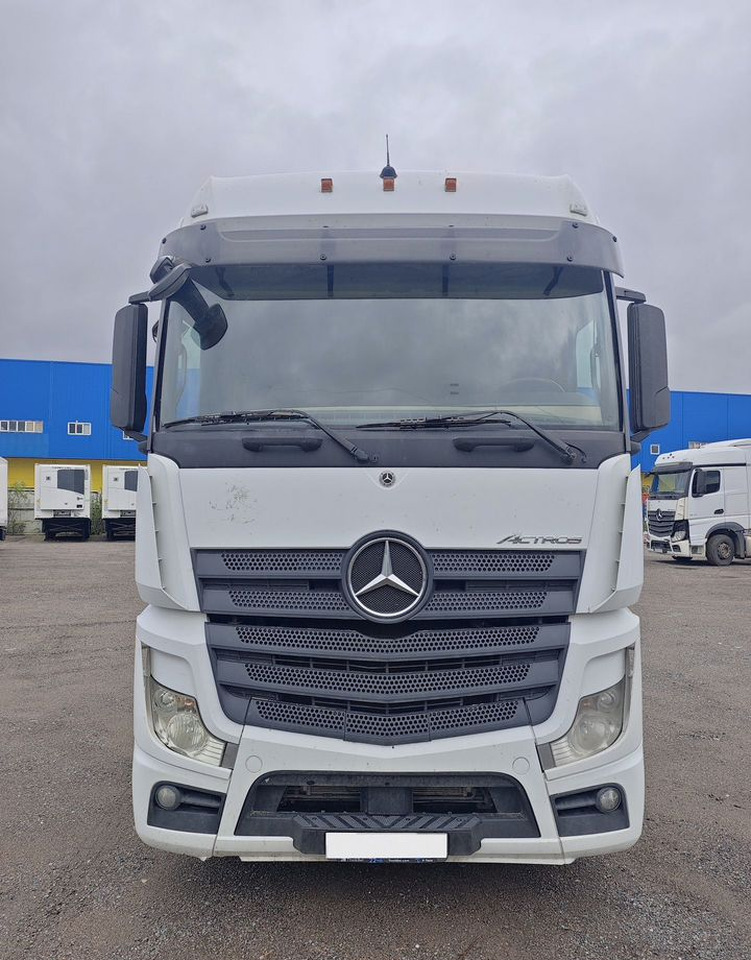 Mercedes-Benz Actros - Тягач: фото 1 Mercedes-Benz Actros - Тягач: фото 1