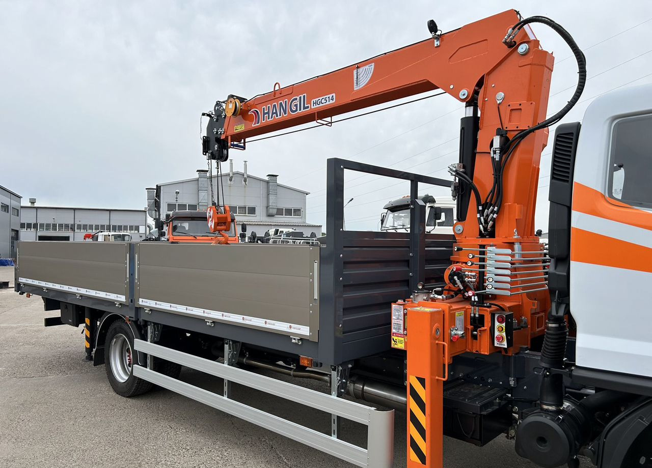 Dongfeng C120L - Бортовой грузовик/ Платформа, Автоманипулятор: фото 4 Dongfeng C120L - Бортовой грузовик/ Платформа, Автоманипулятор: фото 4