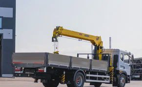 Dongfeng C180N - Грузовик бортовой/ Платформа, Автоманипулятор: фото 4 Dongfeng C180N - Грузовик бортовой/ Платформа, Автоманипулятор: фото 4