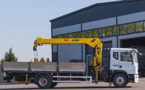 Dongfeng C180N - Грузовик бортовой/ Платформа, Автоманипулятор: фото 3 Dongfeng C180N - Грузовик бортовой/ Платформа, Автоманипулятор: фото 3