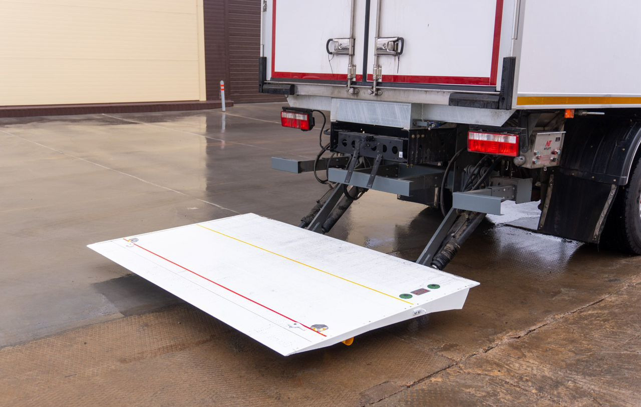 Dongfeng C180N - Рефрижератор: фото 5 Dongfeng C180N - Рефрижератор: фото 5