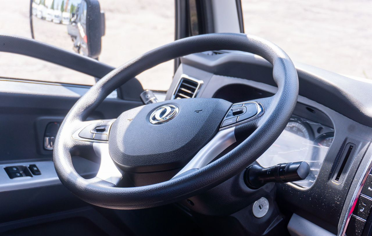 Новый Тентованный грузовик Dongfeng C80L: фото 15 Новый Тентованный грузовик Dongfeng C80L: фото 15