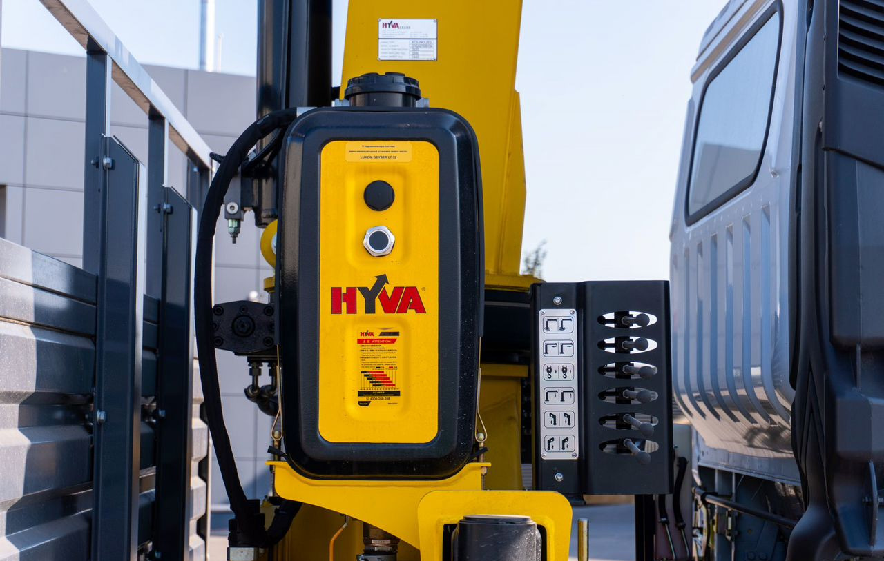 Новый Бортовой грузовик/ Платформа, Автоманипулятор Dongfeng C80L: фото 12