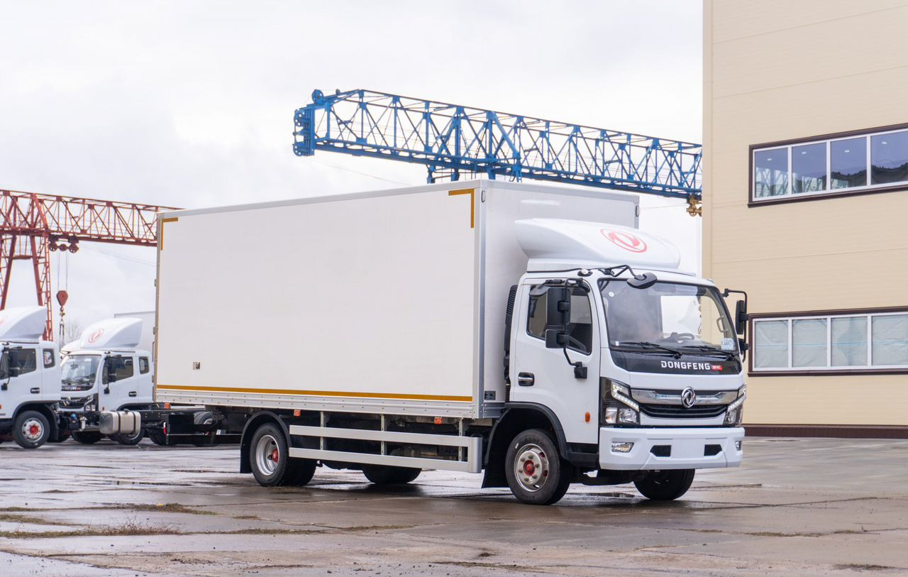 Dongfeng DF C80L - Грузовик с закрытым кузовом: фото 1 Dongfeng DF C80L - Грузовик с закрытым кузовом: фото 1