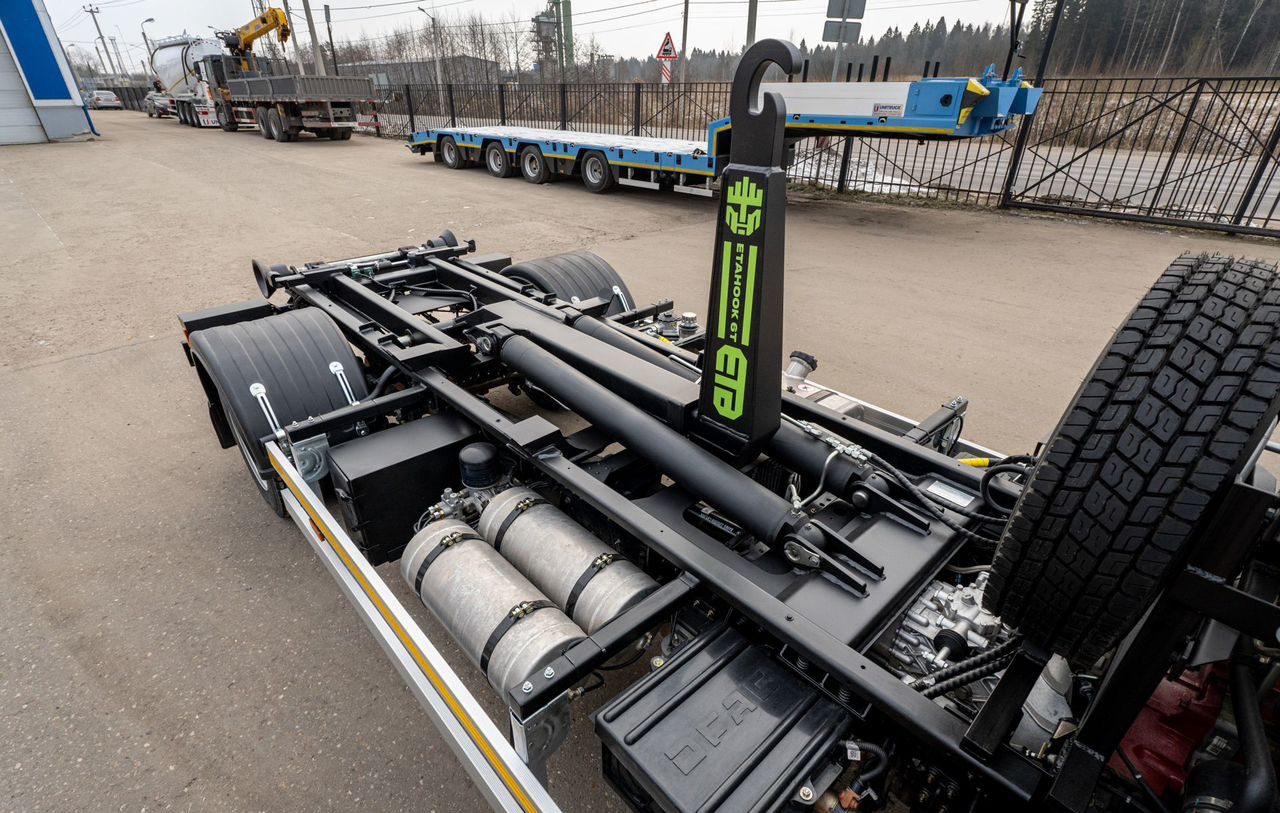 Dongfeng DFA 1065-C - Крюковой мультилифт: фото 3 Dongfeng DFA 1065-C - Крюковой мультилифт: фото 3