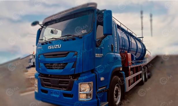 Ассенизатор (вакуумная машина) на шасси ISUZU 6x4 GIGA дв 221kw бочка 20м3 насос XD-420 420м3ч - Ассенизатор: фото 1 Ассенизатор (вакуумная машина) на шасси ISUZU 6x4 GIGA дв 221kw бочка 20м3 насос XD-420 420м3ч - Ассенизатор: фото 1